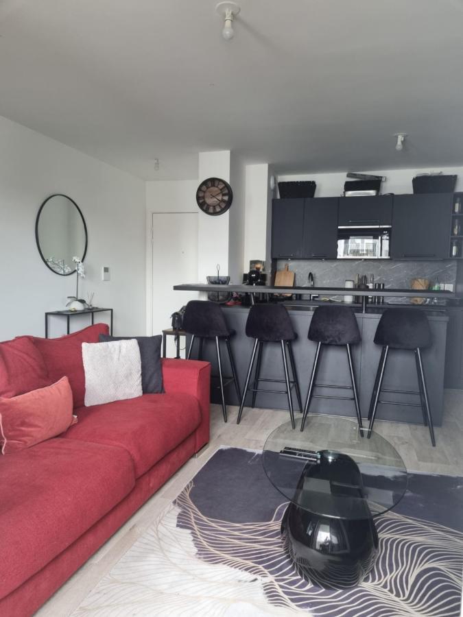 Appartement Cosy Et Equipe Meaux Bagian luar foto